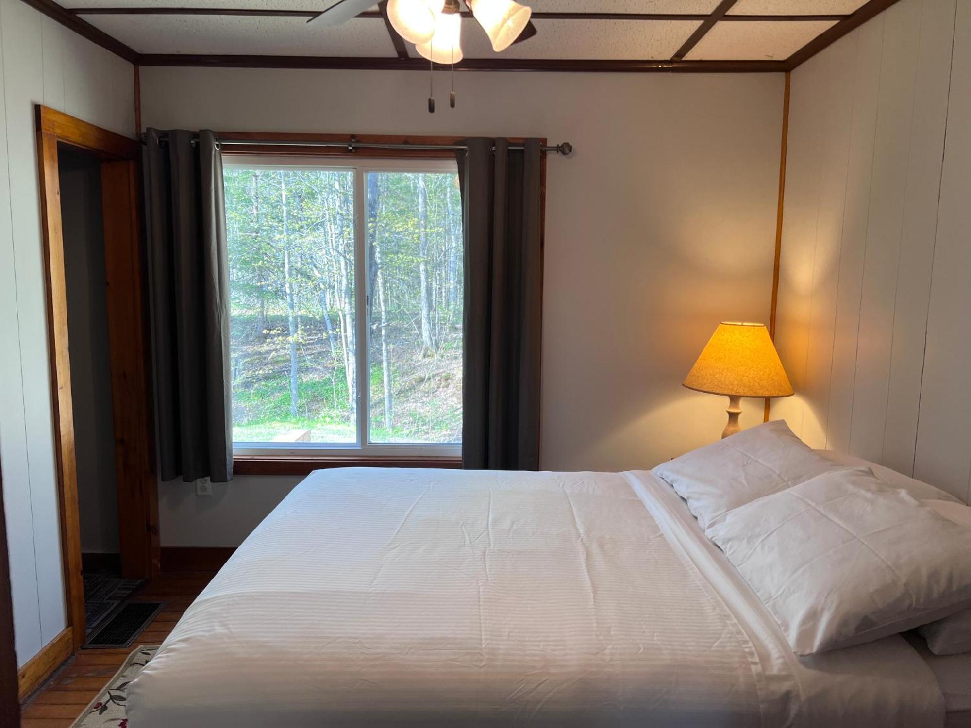 Mission Springs Resort Ашланд Екстериор снимка