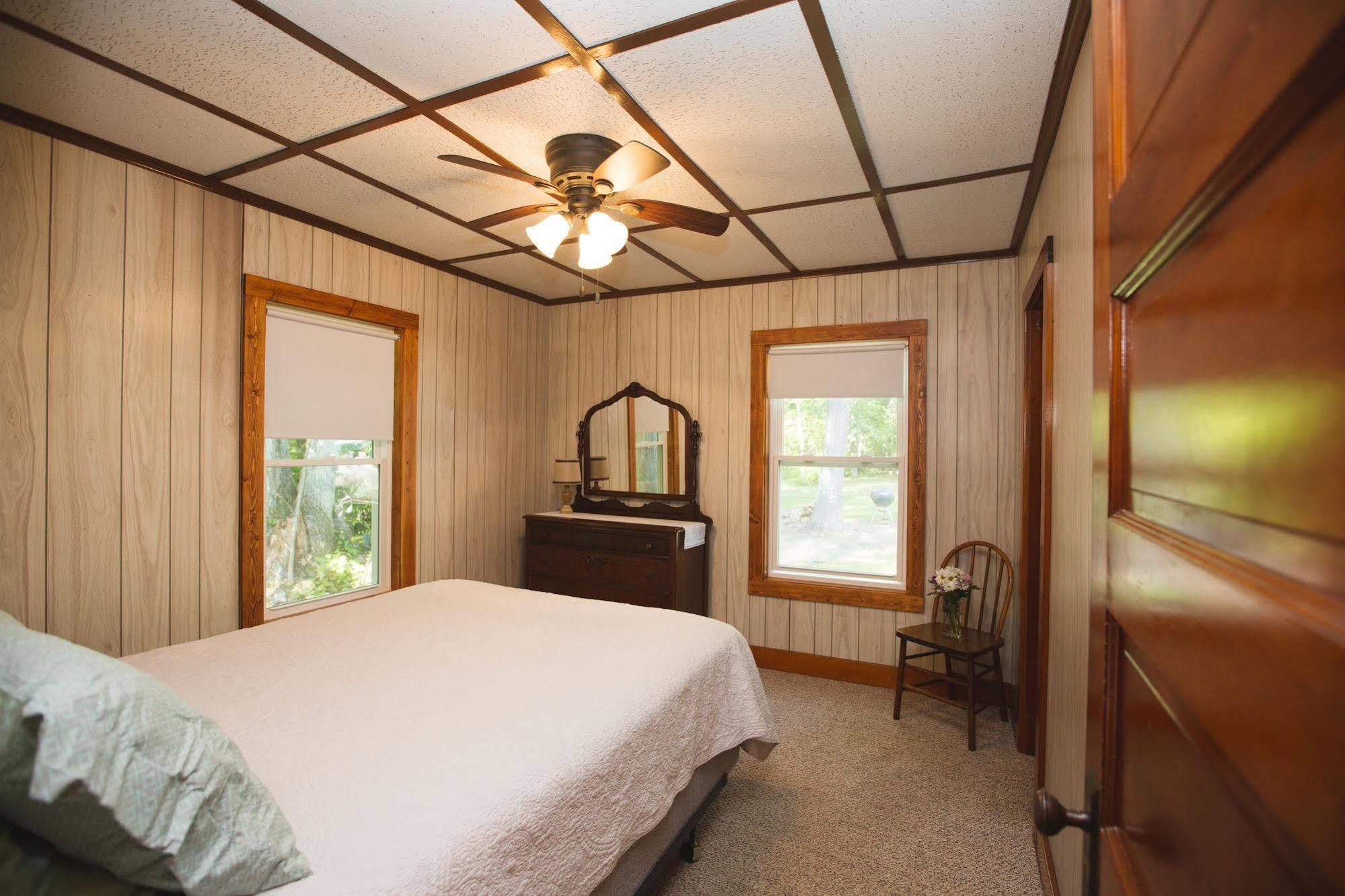 Mission Springs Resort Ашланд Екстериор снимка